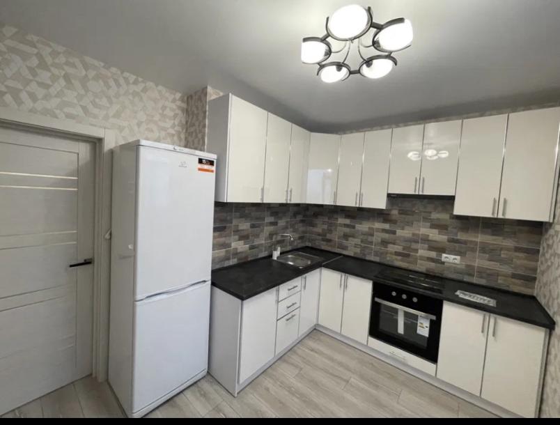 квартира, 2-кімн., Харьков, 519м/р, Академика Барабашова