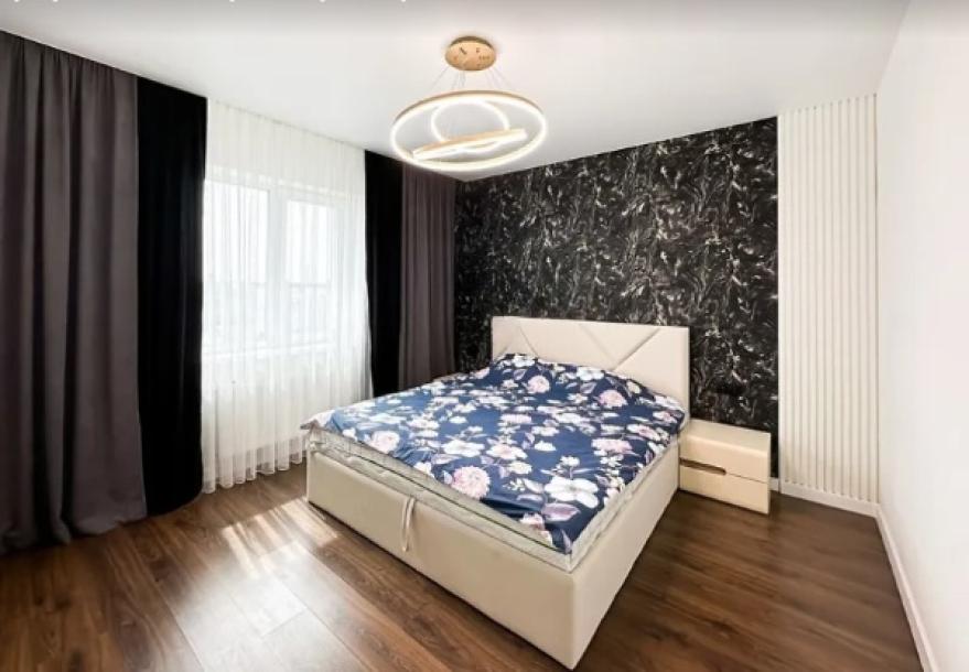 квартира, 3-кімн., Харьков, Завод Малышева метро, Героев Харькова пр-т