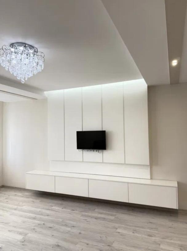 квартира, 3-кімн., Харьков, МЖК, Кричевского