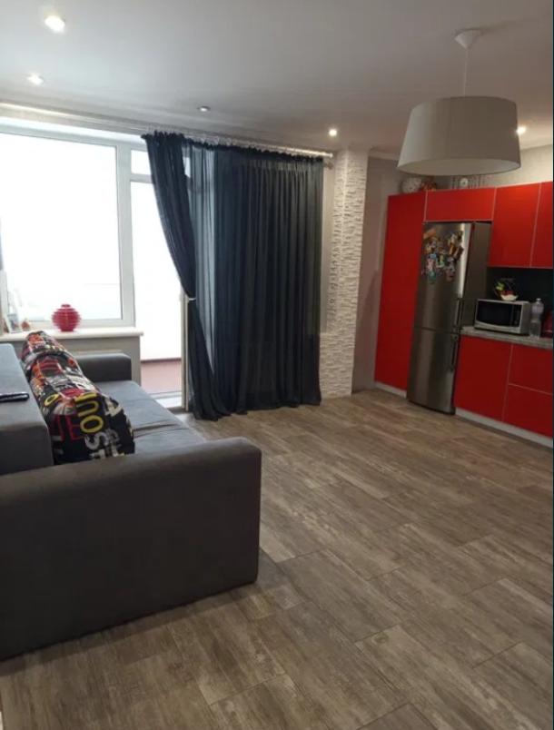 квартира, 3-кімн., Харьков, Масельского метро, Александровский пр.