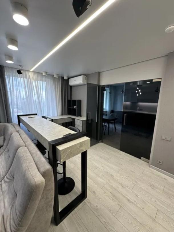 квартира, 2-кімн., Харьков, Алексеевка, Победы пр.