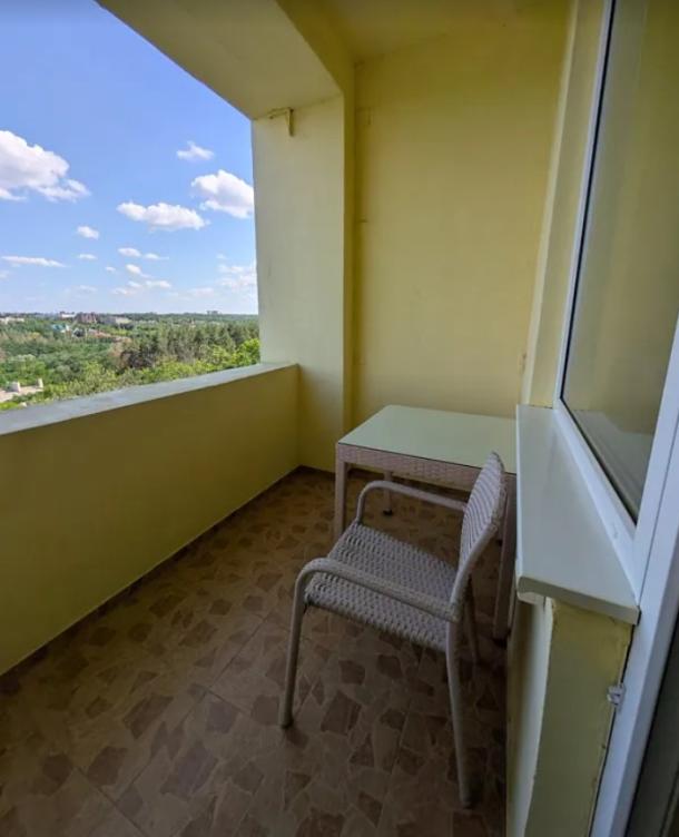квартира, 2-кімн., Харьков, Павлово Поле, Станислава Парталы (Балакирева)