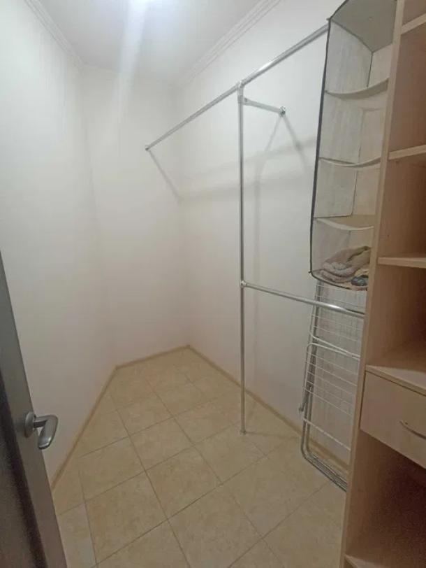 квартира, 2-кімн., Харьков, 522м/р, Академика Барабашова