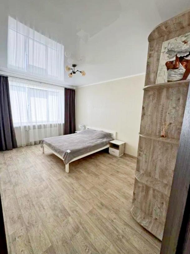 квартира, 2-кімн., Харьков, 615м/р, Василия Стуса
