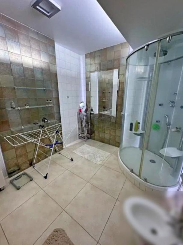квартира, 3-кімн., Харьков, Павлово Поле, Космическая