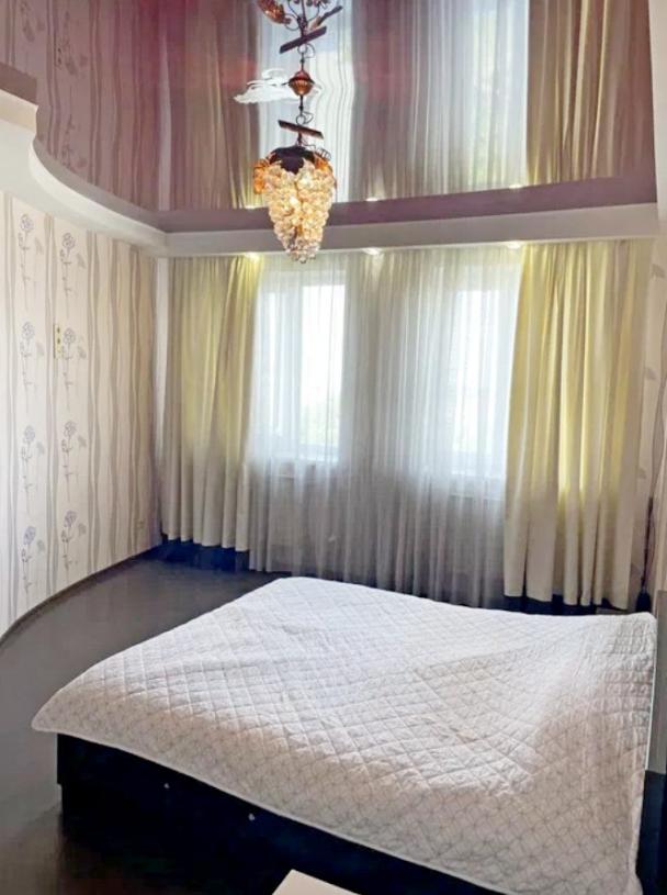 квартира, 1-кімн., Харьков, Гагарина метро , Аэрокосмический просп. (Гагарина проспект)