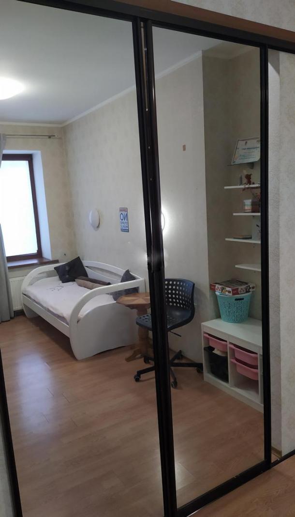 квартира, 2-кімн., Харьков, 608м/р, Непокоренных (Героев Труда)