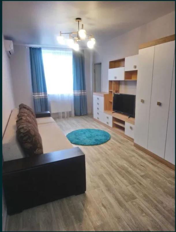 квартира, 3-кімн., Харьков, Новые Дома, Льва Ландау пр.