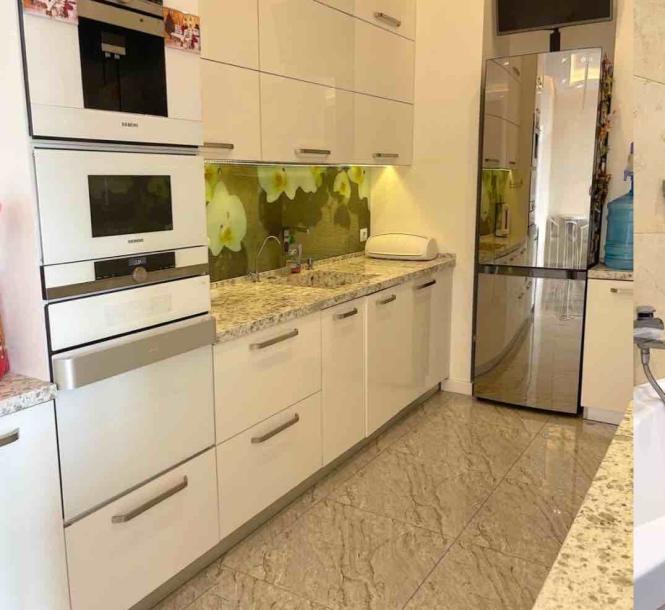 квартира, 2-кімн., Харьков, Алексеевка, Клочковская