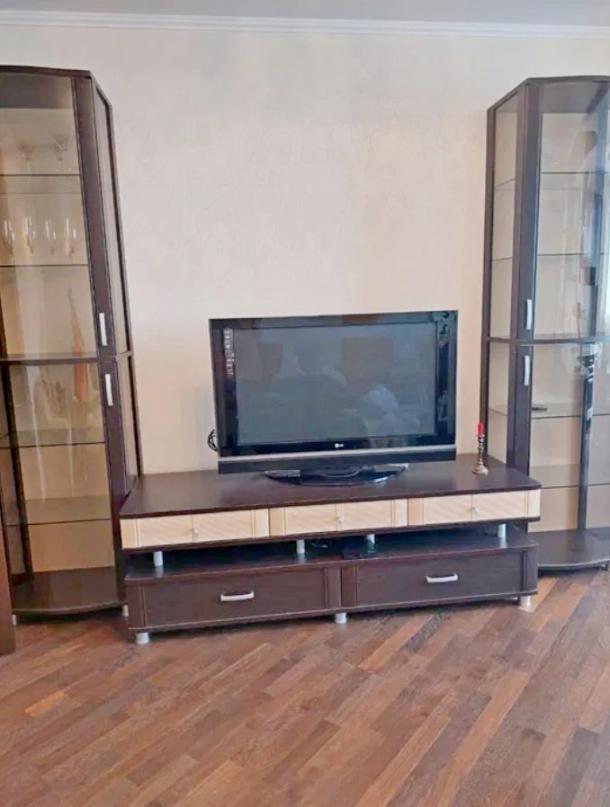 квартира, 4-кімн., Харьков, 522м/р, Академика Барабашова