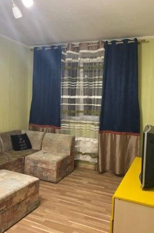 квартира, 2-кімн., Харьков, Защитников Украины метро, Малиновская