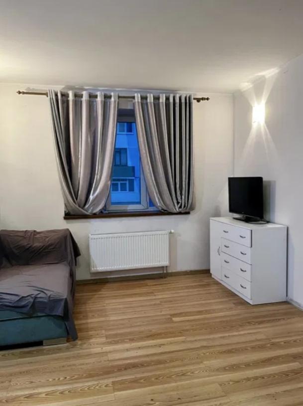 квартира, 1-кімн., Харьков, Жуковского поселок, Дача 55