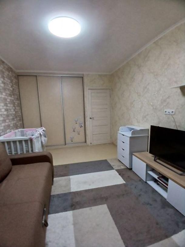 квартира, 1-кімн., Харьков, 1 Северная Салтовка, Гвардейцев Широнинцев