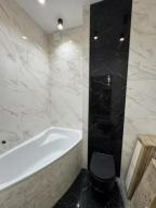 новостройка, Харьков, Защитников Украины метро