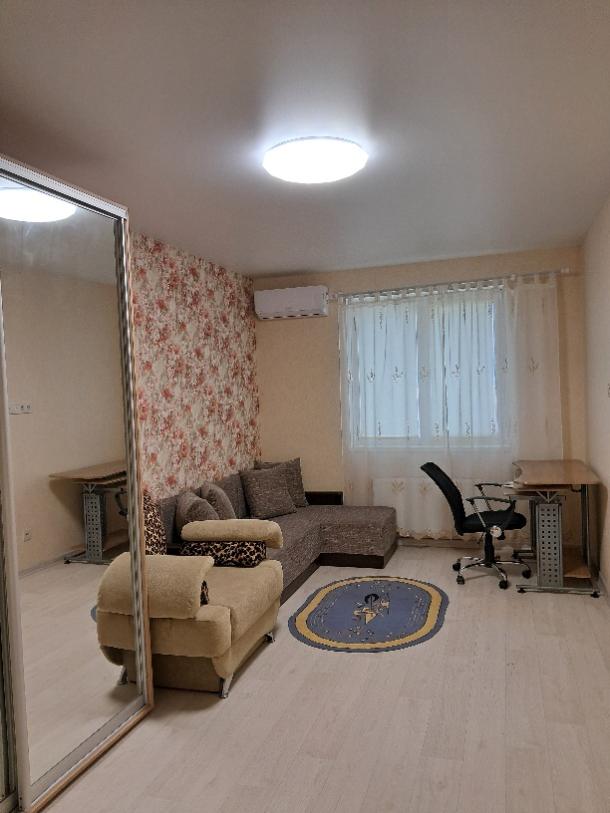 квартира, 1-кімн., Харьков, Алексеевка, Домостроительная