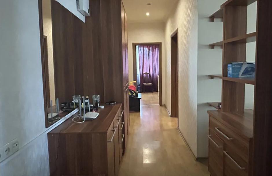 квартира, 3-кімн., Харьков, 608м/р, Академика Павлова