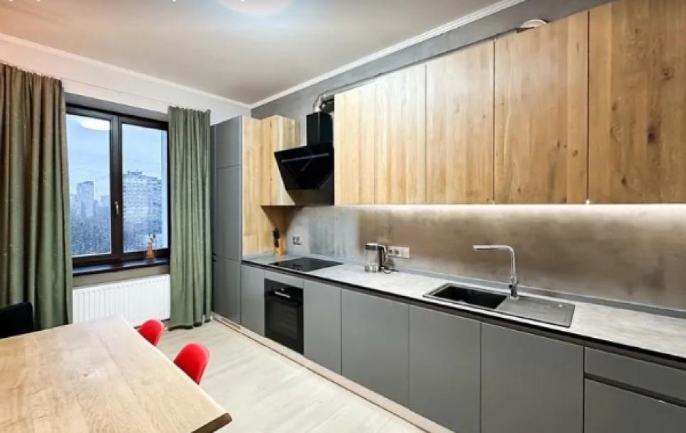 квартира, 3-кімн., Харьков, Алексеевка, Победы пр.