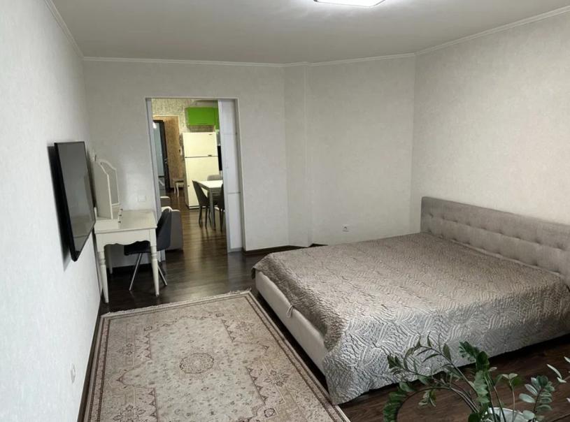 квартира, 2-кімн., Харьков, Гагарина метро , Гольдберговская (1-й Конной Армии)